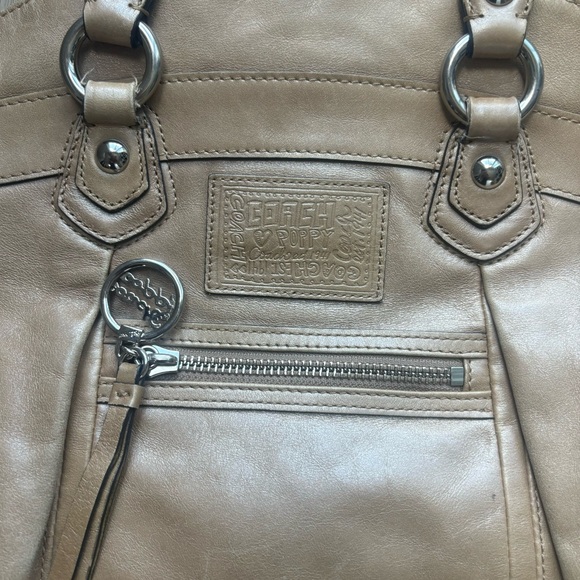 Coach Highlight Signature Poppy Tan Leather Shoulder Bag - Picture 4 of 11